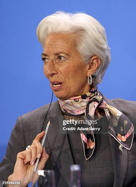 Christine Lagarde, director of the International Monetary Fund, attends a press conference in the German federal Chancellery on April 5, 2016 in...