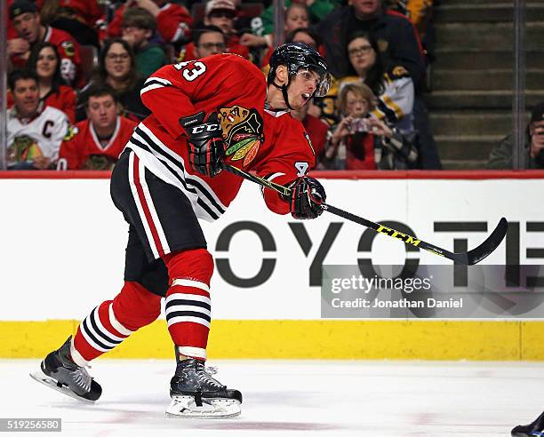 Viktor Svedberg of the Chicago Blackhawks shoots against the Boston Bruins at the United Center on April 3, 2016 in Chicago, Illinois. The Blackhawks...