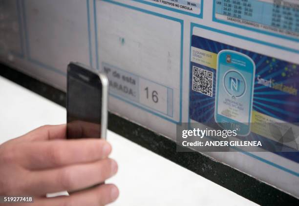 Smart Sticker Tracking Smart Sticker Photos and Premium High Res Pictures - Getty Images