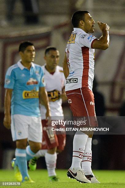 Argentinas Huracan player forward Ramon Abila celebrates upon scoring against Perus Sporting Cristal during their Copa Libertadores group 4 football...