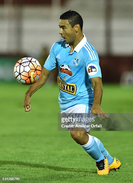 Alfredo Ramua of Sporting Cristal controls the ball during a match between Huracan and Sporting Cristal as part of Group of Copa Bridgestone...