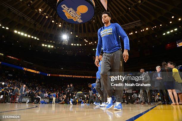 Brandon Rush of the Golden State Warriors warms up before facing the Minnesota Timberwolves on April 5, 2016 at Oracle Arena in Oakland, California....