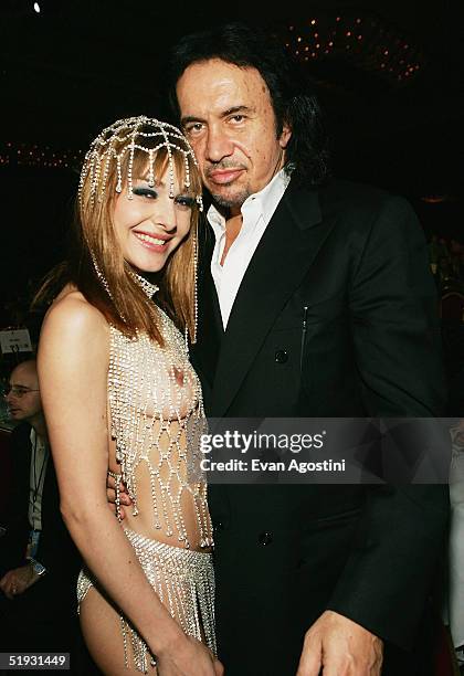 Best New Starlet winner Cytherea poses with rocker Gene Simmons of the band KISS at the 2005 AVN Awards on January 8, 2005 at the Venetian Hotel in...