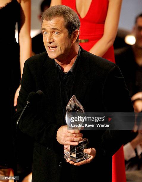 Actor/Director Mel Gibson accepts the award for Favorite Movie Drama for The Passion of the Christ on stage during the 31st Annual People's Choice...