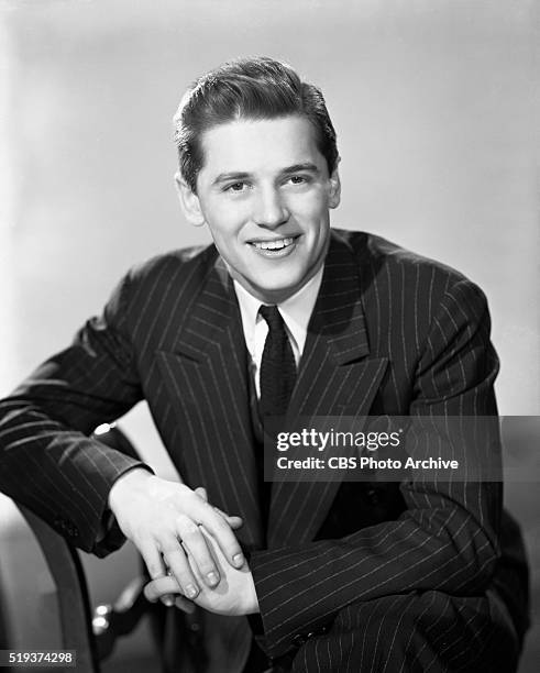 Gordon Rae Gordon Mac Rae Photos and Premium High Res Pictures - Getty Images