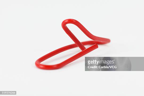 Sæson samtale lager 137 One Red Paperclip Photos and Premium High Res Pictures - Getty Images
