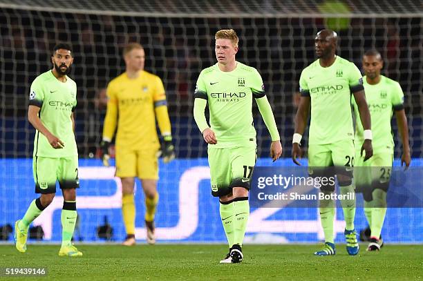 Kevin de Bruyne and Manchester City players show dejection after Pris Saint-Germain's second goal during the UEFA Champions League Quarter Final...