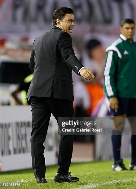 Marcelo Gallardo coach of River Plate gives instructions to his players during a match between River Plate and The Strongest as part of Copa...