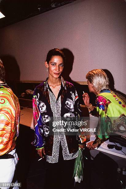 Marpessa Hennink backstage at the Chanel Ready to Wear Fall/Winter 1991-1992 fashion show during the Paris Fashion Week in March, 1991 in Paris,...