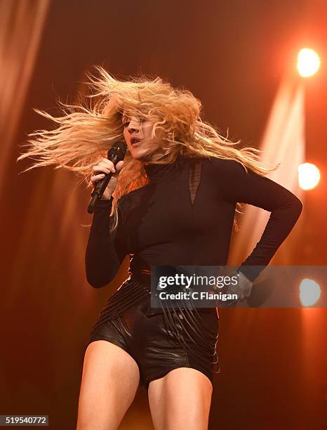 Singer Ellie Goulding performs onstage during the 2016 'Delirium' tour at SAP Center on April 6, 2016 in San Jose, California.