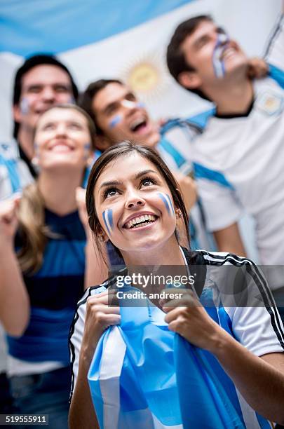 ve para los aficionados al fútbol de argentina - futbol argentino fotografías e imágenes de stock