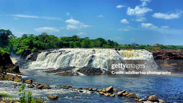 la llovizna falls, guayana, venezuela - adalbertop ストックフォトと画像