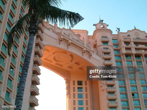 atlantis resort in bahamas - ruimteshuttle atlantis stockfoto's en -beelden