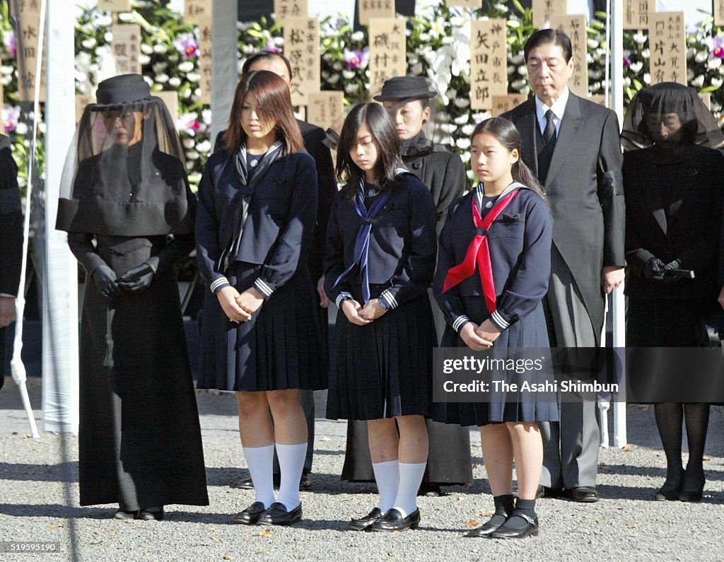 Funeral of Prince Takamado Takes Place