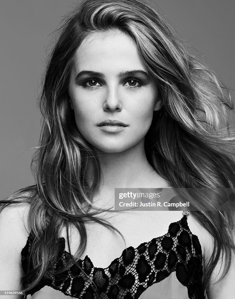 Zoey Deutch, Just Jared, April 6, 2016