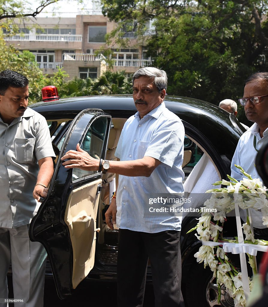 Leaders Pay Last Respect To Late Kamla Advani, Wife Of LK Advani