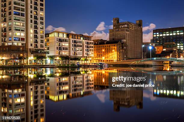 grand canal dock, dublin, ireland - dublin city stock pictures, royalty-free photos & images