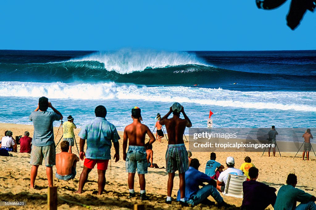 Surfing at Pipeline