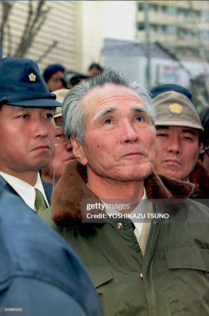 Japanese Prime Minister Tomichi Murayama views dam