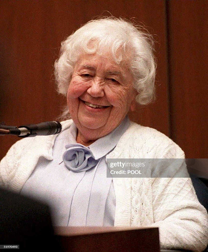 Elsie Tistaert, a neighbor of O.J.Simpson's ex-wif