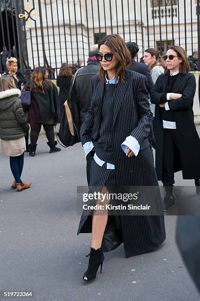 Vogue Australia senior fashion editor Christine Centenera wears a Josh Goot look on day 6 during Paris Fashion Week Autumn/Winter 2016/17 on March 6,...