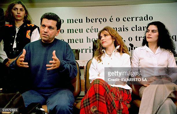 Mexican artist Gloria Trevi , Maria Raquel Portillo and Sergio Andrade , her representative, speak to the press 05 December 2000. Trevi is charged...