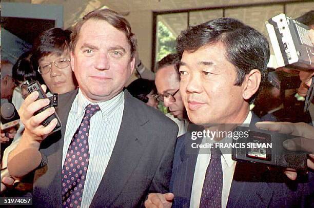 Tom Hubbard 62 South Korea Thomas Hubbard Stock Photos, High-Res Pictures, and ...