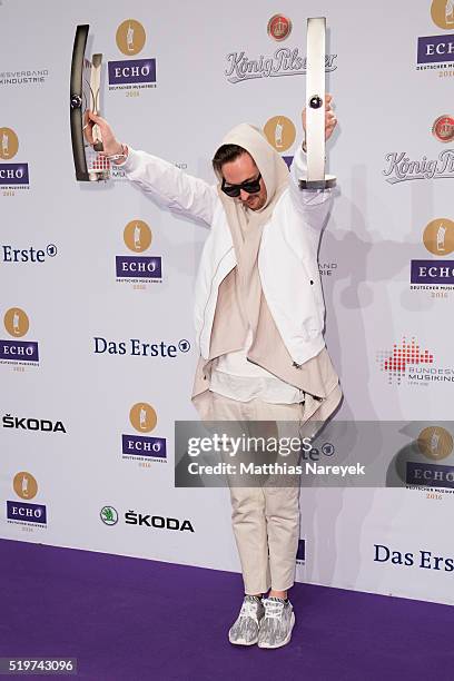 Robin Schulz poses with his awards at the winners board during the Echo Award 2016 on April 7, 2016 in Berlin, Germany.