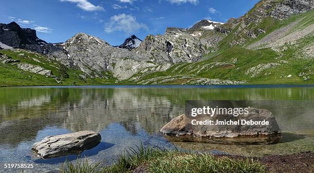 lauzanier lake french mountain - mercantour stockfoto's en -beelden