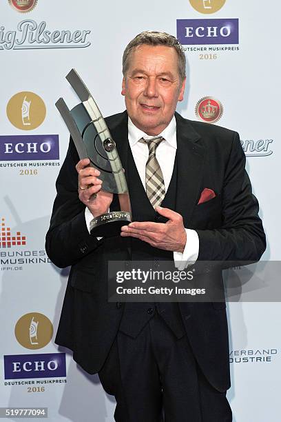 Roland Kaiser poses with his award at the winners board during the Echo Award 2016 on April 7, 2016 in Berlin, Germany.