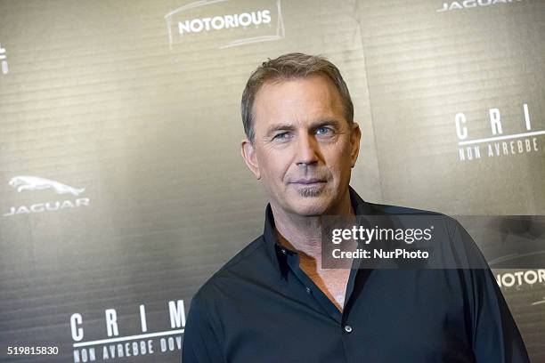 Actor Kevin Costner poses during the photocall of the film &quot;Criminal&quot; in Rome at Hotel Bernini on April 8 starring Kevin Costner and...