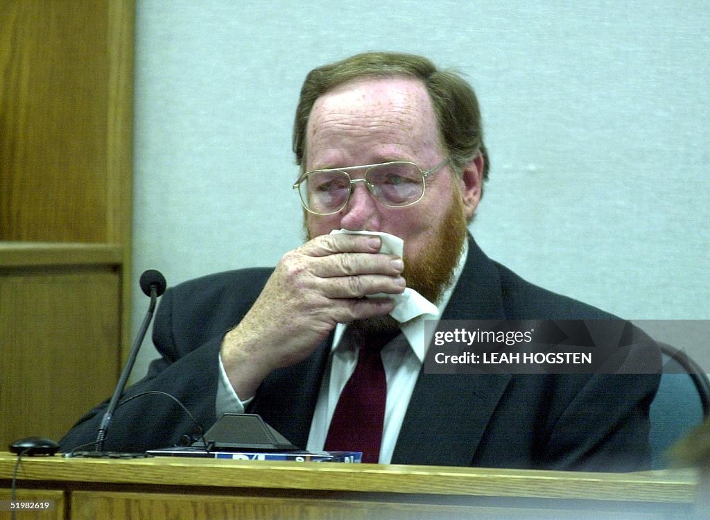 Polygamist Tom Green breaks into tears before memb