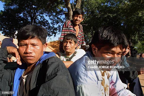 Indigenas of the ethnic group Mbya Guarani remains in Assumption, the 25 of May of 2001, hoping answers of the government to be able to return to...