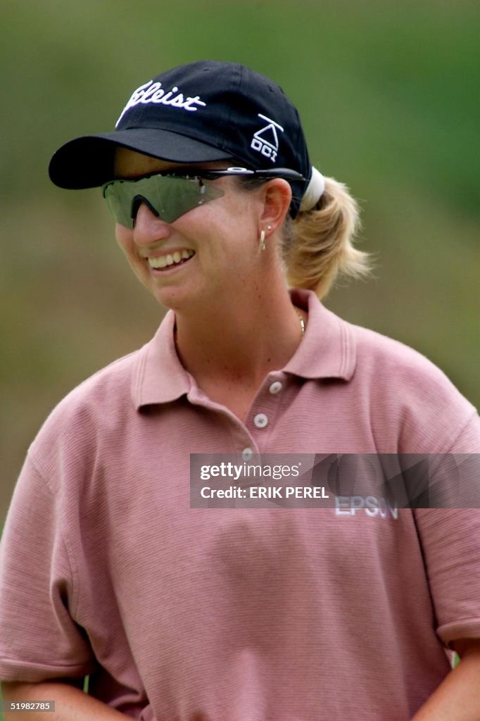 Karrie Webb laughs during her 30 May 2001 practice