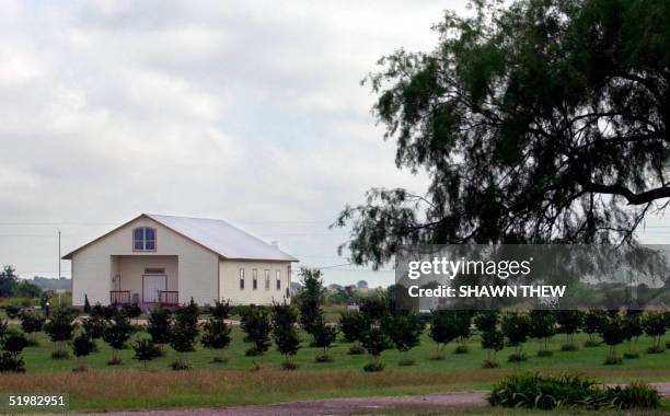 Religious Compound Branch Davidians Waco Photos and Premium High Res Pictures - Getty Images