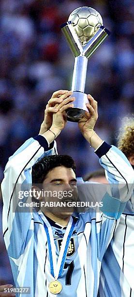 Javier Saviola of Argentina celebrates Argentina's victory over Ghana in the final of the World Cup Sub-20 Championships 08 July 2001 in Buenos...