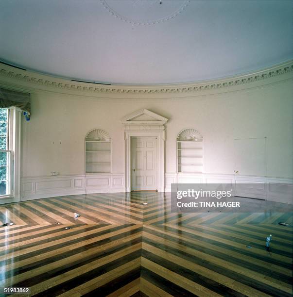 This photo released 23 August 2001 by the White House shows the Oval Office in Washington, DC after the completion of renovation work. The furniture...