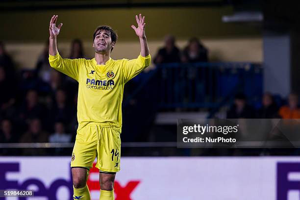 Manu Trigueros del Villarreal CF during UEFA Europa League quarterfinals first leg match between Villarreal CF v Sparta Prague at El Madrigal Stadium...