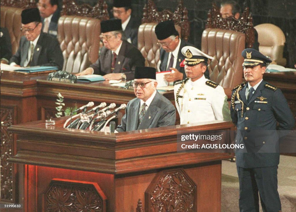 Indonesian President Suharto Delivers His State Of The Nation Address indonesian-president-suharto-delivers-his-state-of-the-nation-address