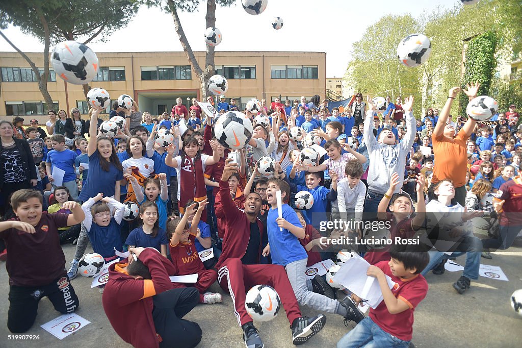 AS Roma Player William Vainquer Visits Istituto Via Dell'Aeroporto School