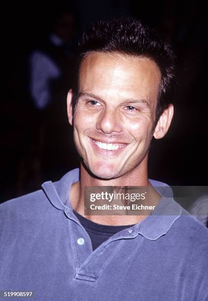 Peter Berg at premiere of 'Mickey Blue Eyes,' New York, August 11, 1999.