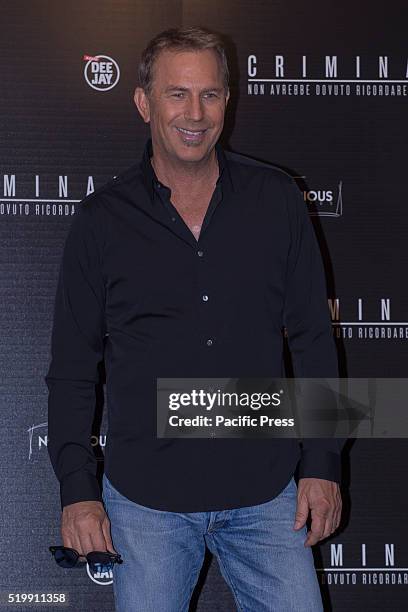 Actor Kevin Costner poses during a photocall for his new movie 'Criminal' at Hotel Bernini.