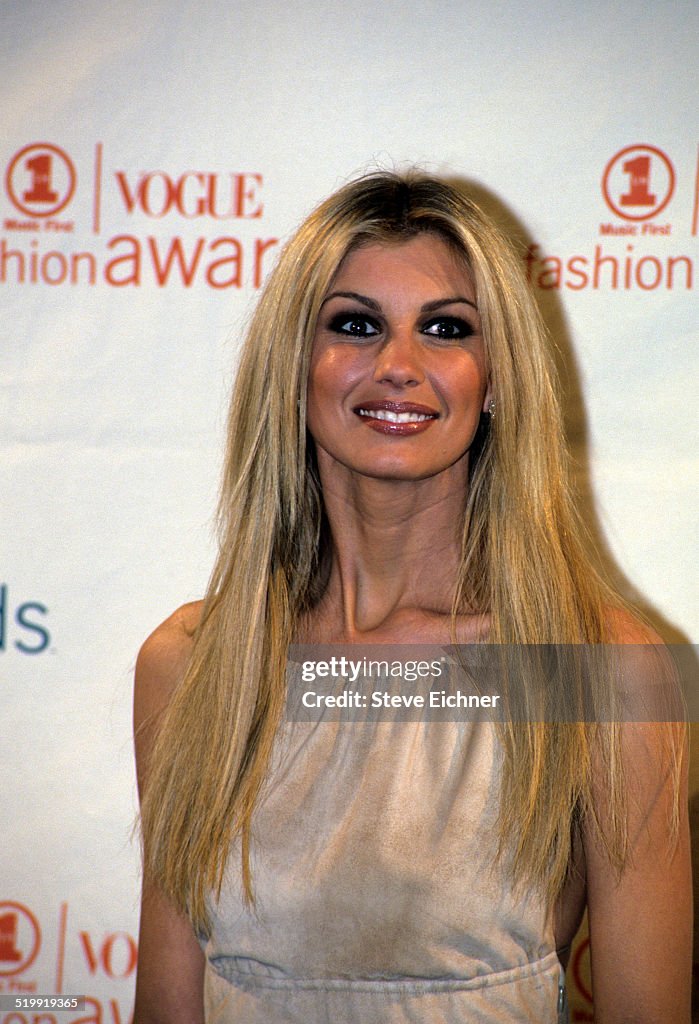 Faith Hill at VH 1 Fashion awards, New York, December 5, 1999. News Photo Getty Images