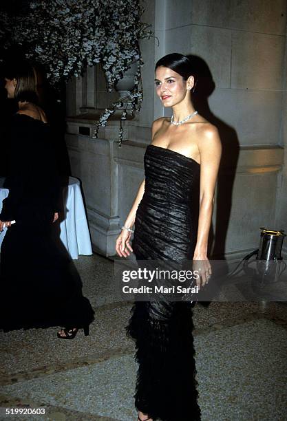 Angie Harmon at the Metropolitan Museum's Costume Institute gala exhibition, New York, New York, April 23, 2001.