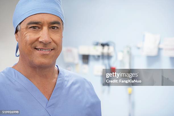 doctor - ethical treatment stock pictures, royalty-free photos & images