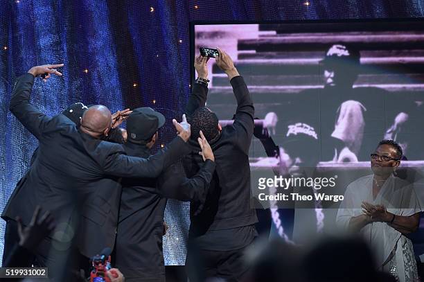 Takes a selfie at the 31st Annual Rock And Roll Hall Of Fame Induction Ceremony at Barclays Center on April 8, 2016 in New York City.