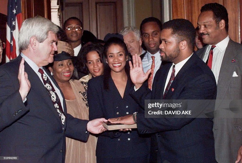 US Speaker of the House Newt Gingrich (L) re-enact