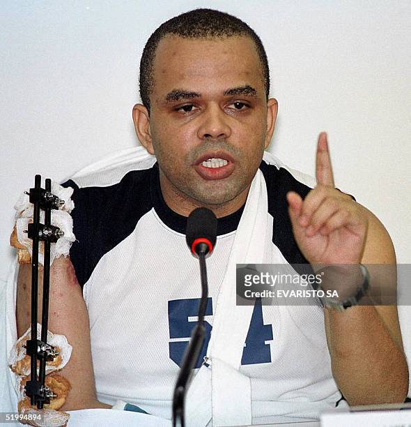File photo taken 15 May 2001 in Brasilia of drug traffiker Luiz Da Costa, known as "Fernadinho Beira Mar". Fotograffa tomada el 15 de mayo de 2001 en...