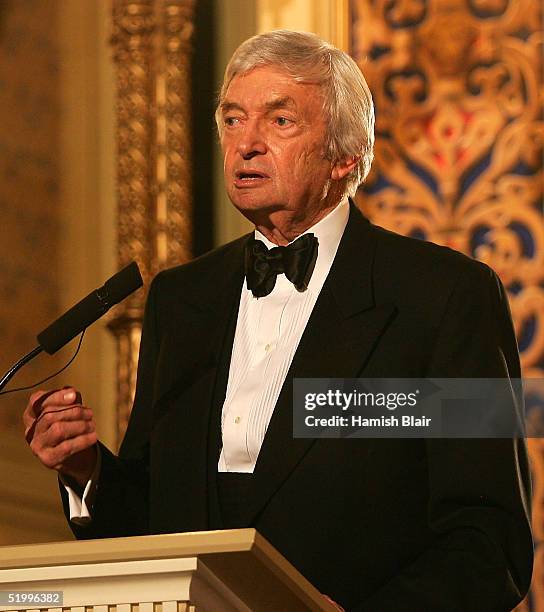 Former Australian Cricket Captain Ritchie Benaud delivers the Oration during the Sir Donald Bradman Oration held at Government House on January 15,...