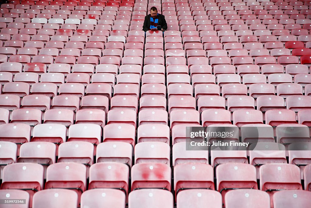 West Ham United v Arsenal - Premier League